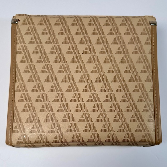 Vintage Avon Cosmetics Organizer Case - Picture 2 of 6